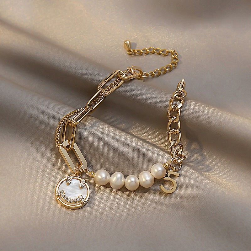 Shell Pearl Bracelet Korean Version Simple Ins Niche Design Personality Hand Jewelry