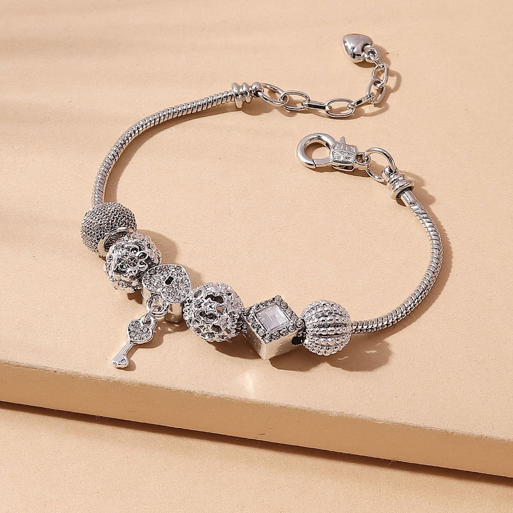 Key Shape Beaded Charm Bracelet Flower & Star Shape Pattern In Lantern Beads Snake Chain Bracelet