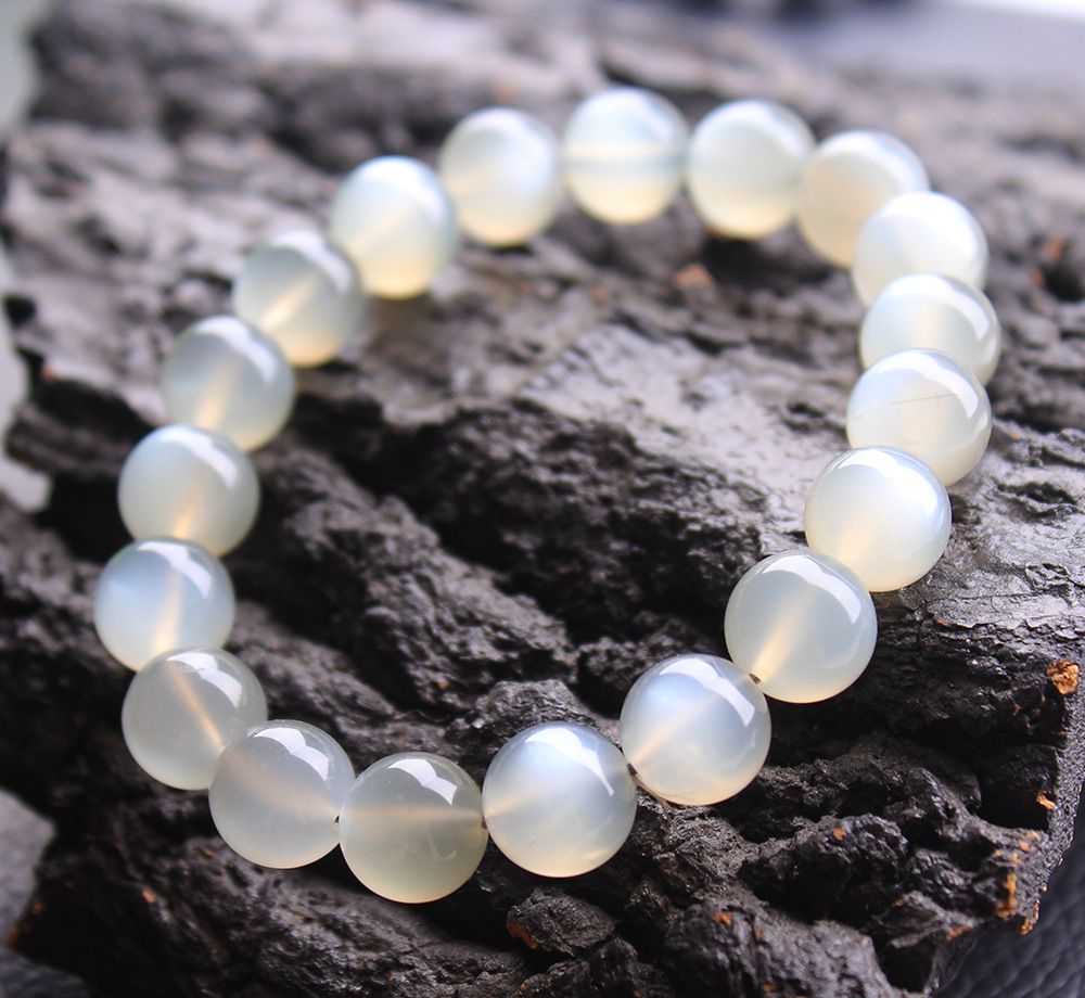 Natural Milk Tea Silver Moonlight Single Circle Bracelet