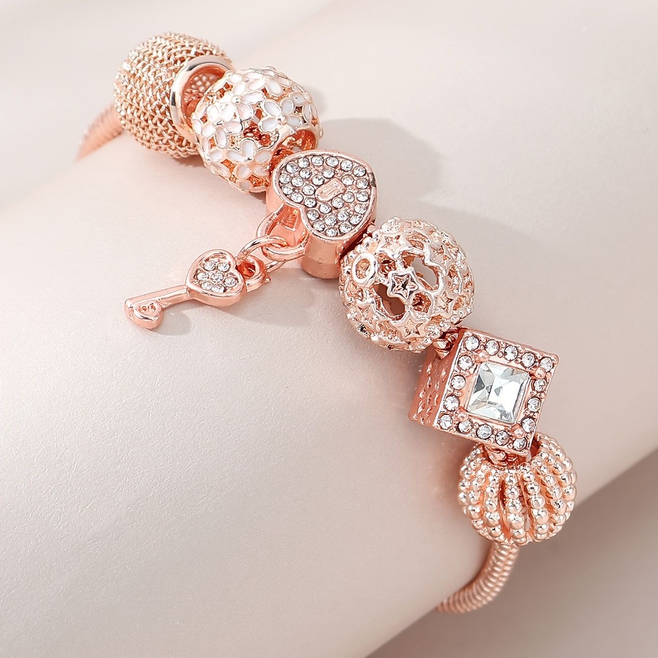 Key Shape Beaded Charm Bracelet Flower & Star Shape Pattern In Lantern Beads Snake Chain Bracelet