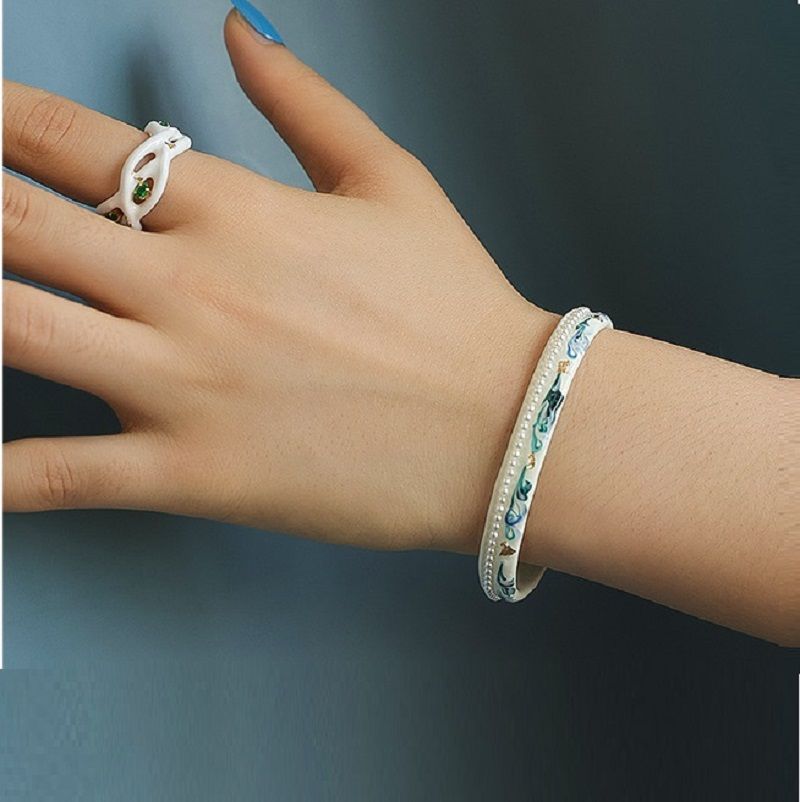 Elegant And Gentle Antique Hand-painted Gold Foil Hand-drip Oil Bracelet