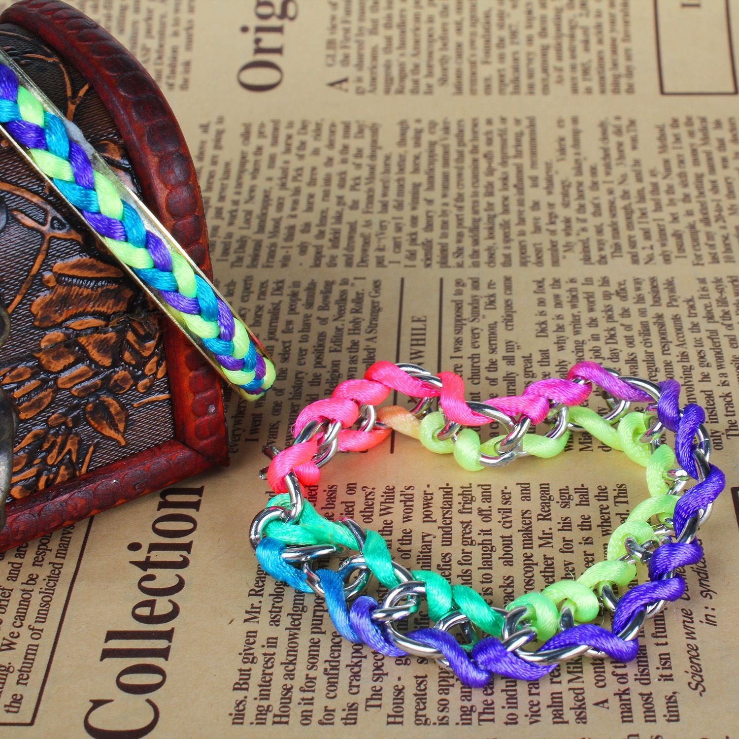 4Pcs Colorful Woven Burnished Gold Bracelets Set